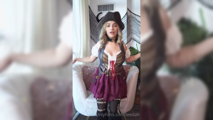 Leedah ASMR - Slutty pirate tease
