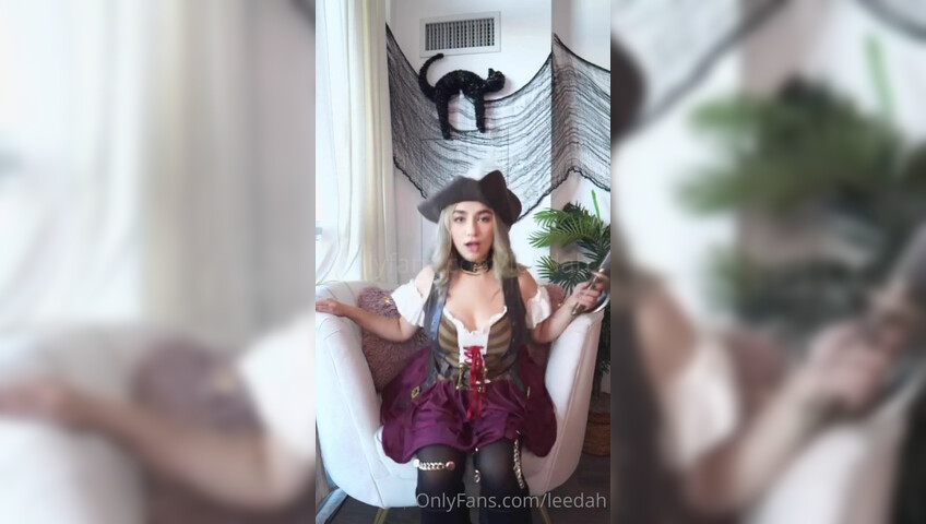 Leedah ASMR - Slutty pirate tease