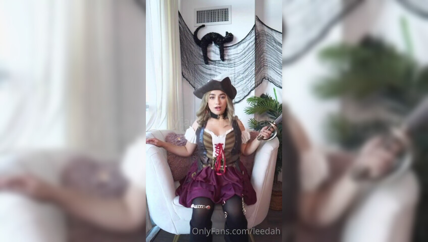 Leedah ASMR - Slutty pirate tease