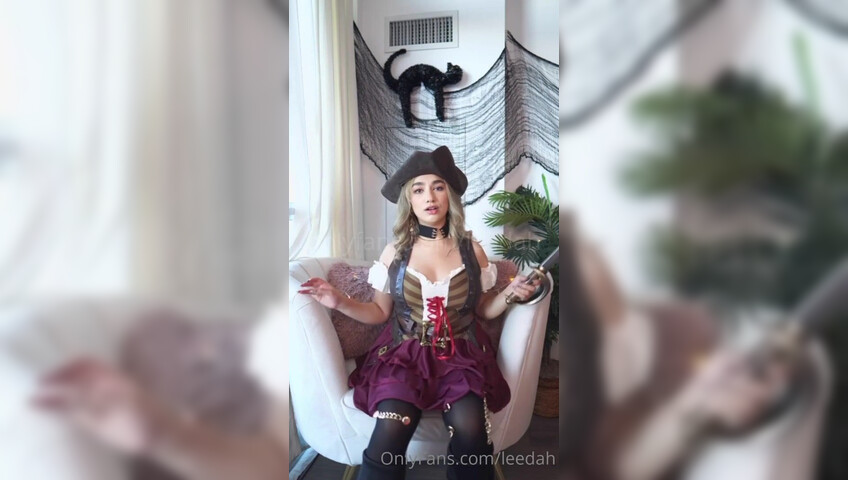 Leedah ASMR - Slutty pirate tease