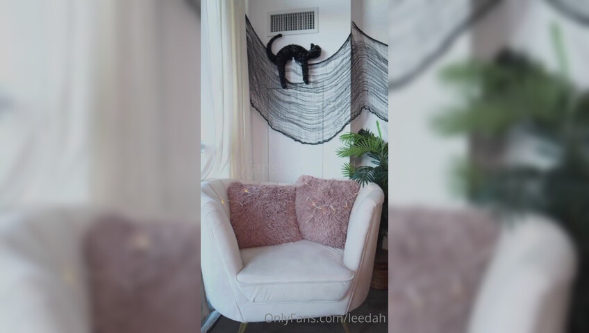 Leedah ASMR - Slutty pirate tease