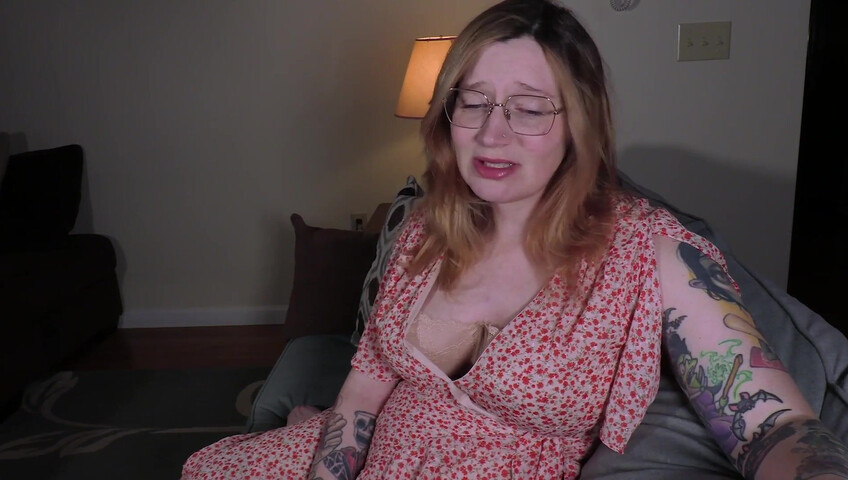 Bettie Bondage - Step Mom Helps You Win