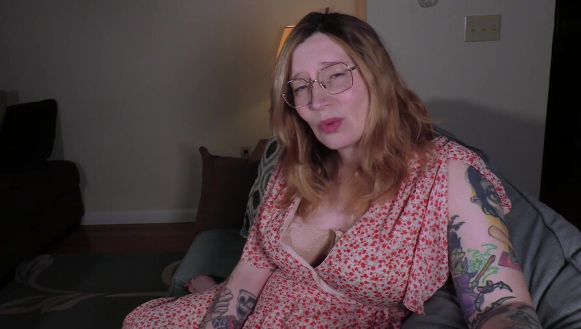 Bettie Bondage - Step Mom Helps You Win