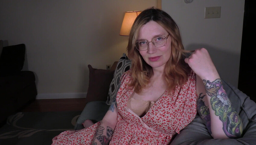 Bettie Bondage - Step Mom Helps You Win