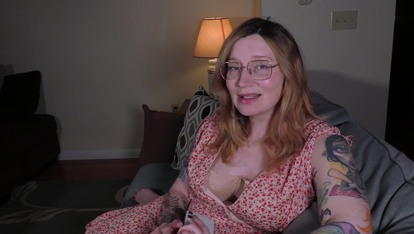 Bettie Bondage - Step Mom Helps You Win