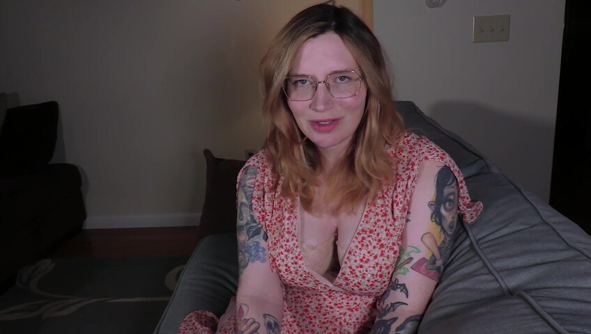 Bettie Bondage - Step Mom Helps You Win