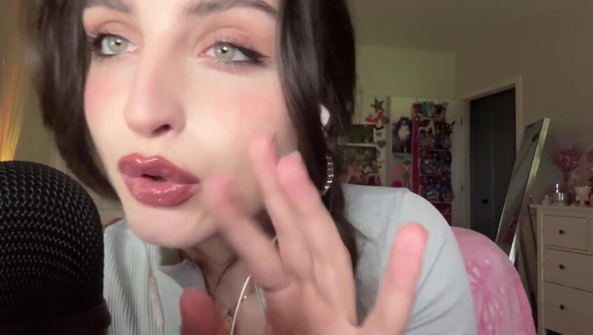 Beebee ASMR - Patreon Exclusive- Random ASMR (Mouth Sounds Tapping on Pictures)