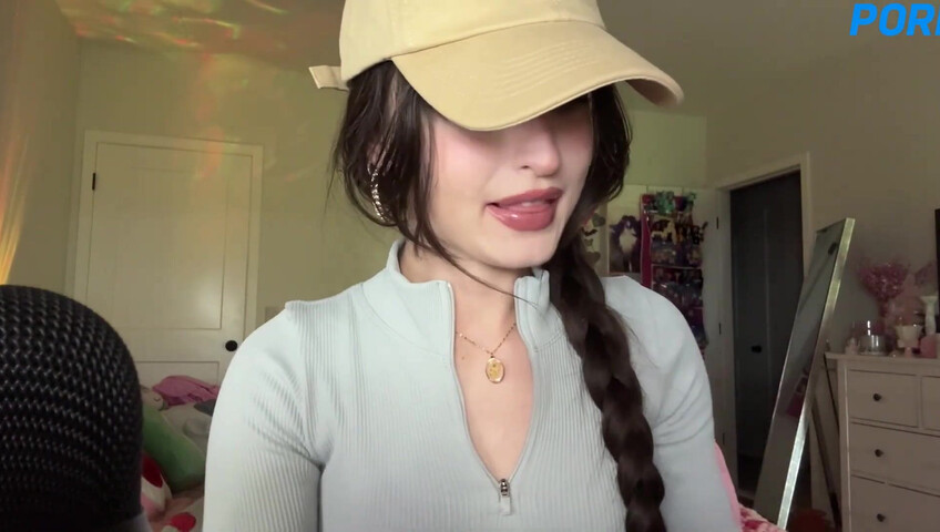 Beebee ASMR - Patreon Exclusive- Random ASMR (Mouth Sounds Tapping on Pictures)