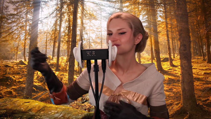 Busy B ASMR - 28 November 2025 - Exclusive ~ Ciri Ear Eating ASMR