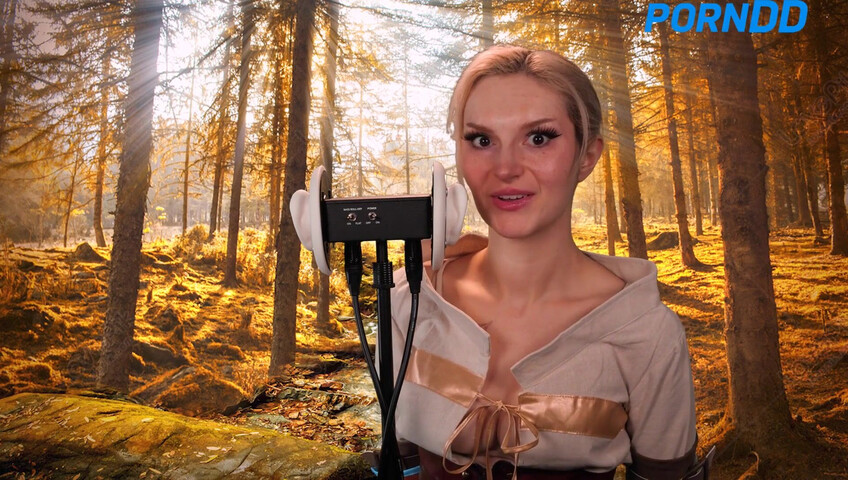 Busy B ASMR - 28 November 2025 - Exclusive ~ Ciri Ear Eating ASMR