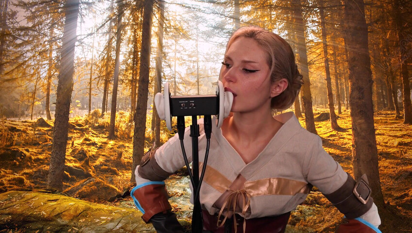 Busy B ASMR - 28 November 2025 - Exclusive ~ Ciri Ear Eating ASMR