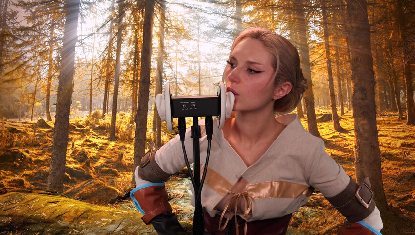Busy B ASMR - 28 November 2025 - Exclusive ~ Ciri Ear Eating ASMR