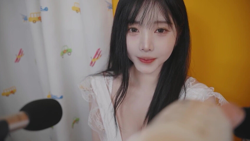 ASMR Yoon Ying - 23 November 2025 - Mama Made Sleeping Cafe