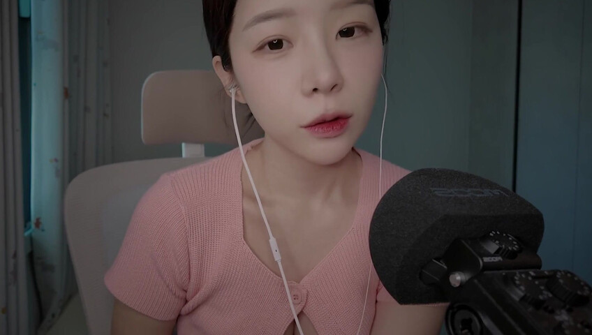 ASMR Yeonchu - Weird Demon Roleplay [3-in-1 Gift Set]