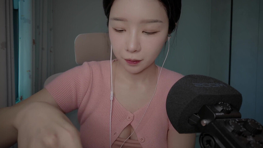 ASMR Yeonchu - Weird Demon Roleplay [3-in-1 Gift Set]