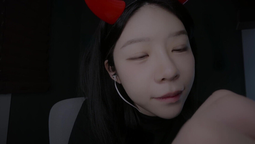 ASMR Yeonchu - Weird Demon Roleplay [3-in-1 Gift Set]