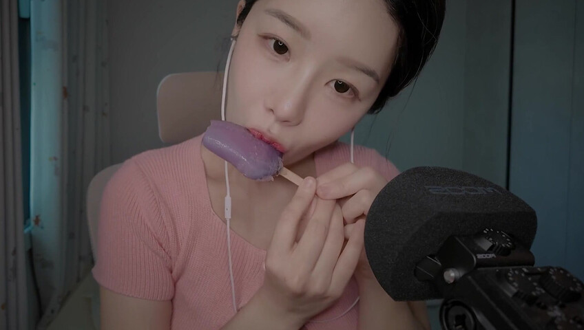 ASMR Yeonchu - Weird Demon Roleplay [3-in-1 Gift Set]