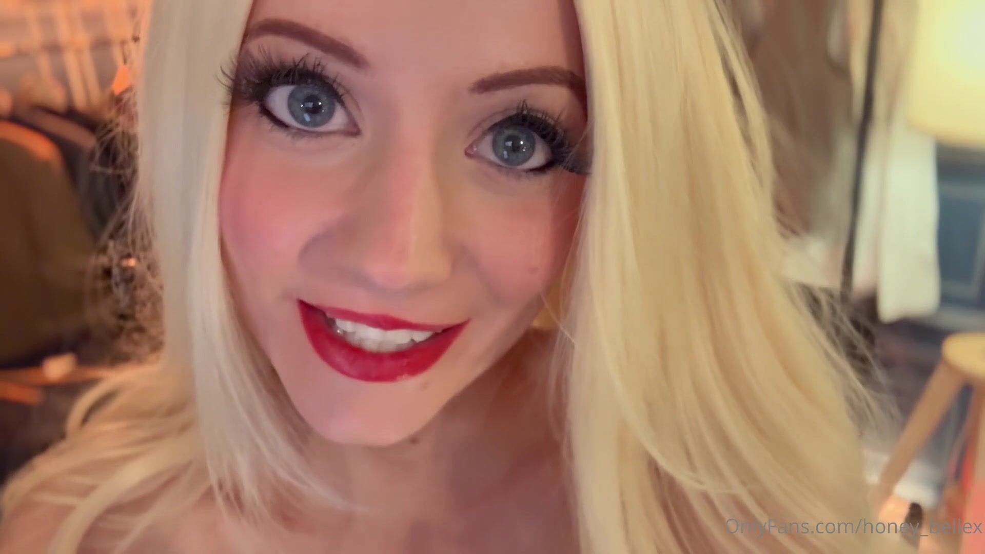 Honey Belle ASMR - Suit Fitting