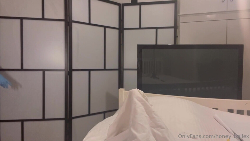 Honey Belle ASMR - ASMR Horny Doctor Roleplay