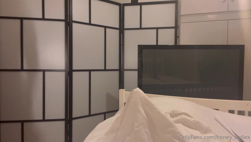 Honey Belle ASMR - ASMR Horny Doctor Roleplay