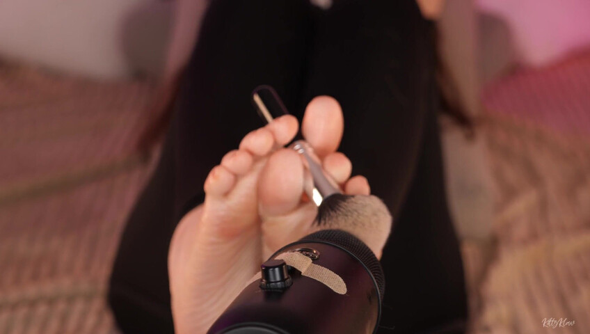 KittyKlaw ASMR - 16 November 2025 -  Foot Ear Massage