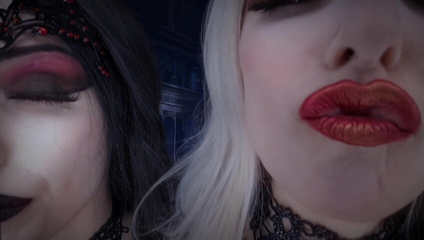 Egilea ASMR - Vampire sisters kisses