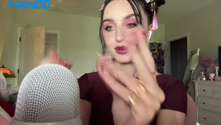 Beebee ASMR - Extra Gum Chewing, Wet Mouth Sounds, Inaudible Whispering, Hand Sounds