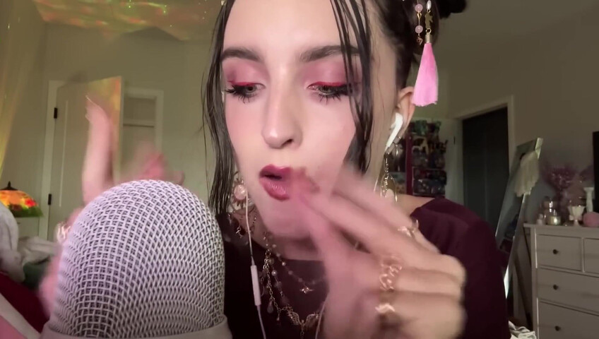 Beebee ASMR - Extra Gum Chewing, Wet Mouth Sounds, Inaudible Whispering, Hand Sounds