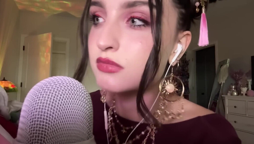 Beebee ASMR - Extra Gum Chewing, Wet Mouth Sounds, Inaudible Whispering, Hand Sounds