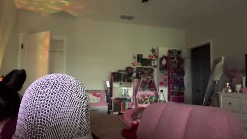 Beebee ASMR - Extra Gum Chewing, Wet Mouth Sounds, Inaudible Whispering, Hand Sounds