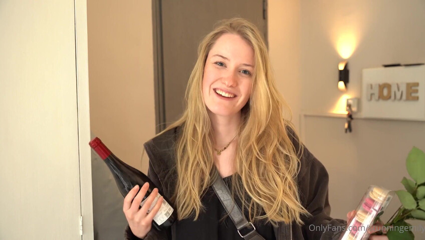 Emily ASMR - Valentine's Date part 1