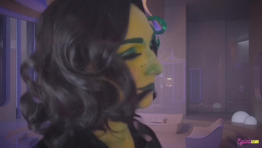Egilea ASMR - Alien wife kisses you