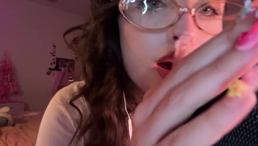 BeeBee ASMR - ASMR LOVE BOMB TRIGGER Hand Sounds, Mouth Sounds, Positive Affirmations