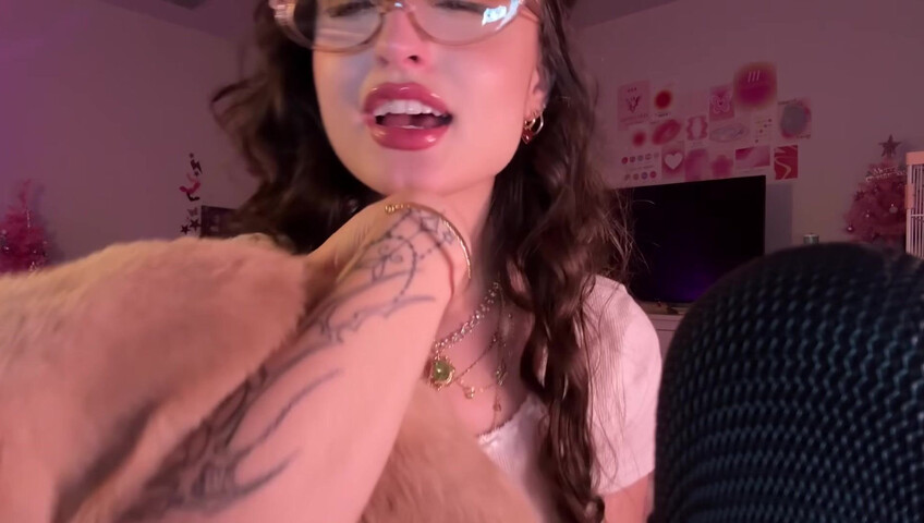 BeeBee ASMR - ASMR LOVE BOMB TRIGGER Hand Sounds, Mouth Sounds, Positive Affirmations