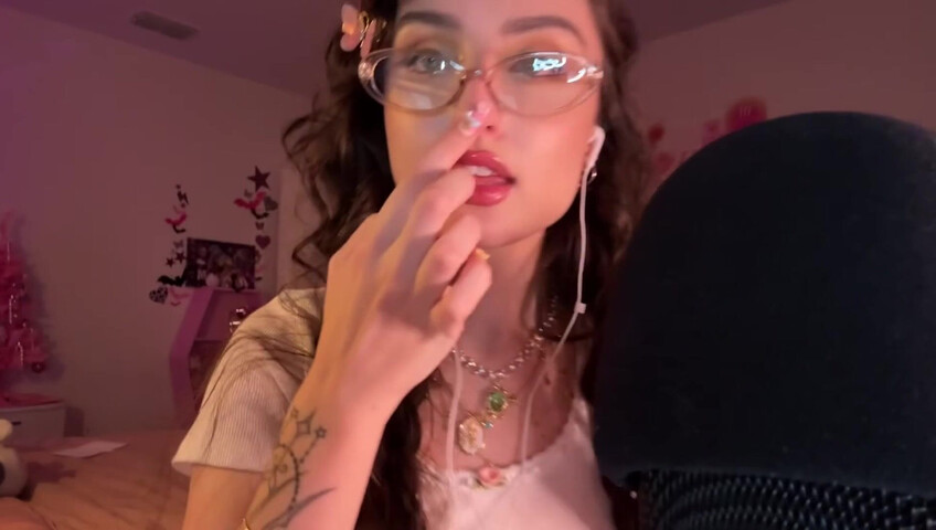 BeeBee ASMR - ASMR LOVE BOMB TRIGGER Hand Sounds, Mouth Sounds, Positive Affirmations