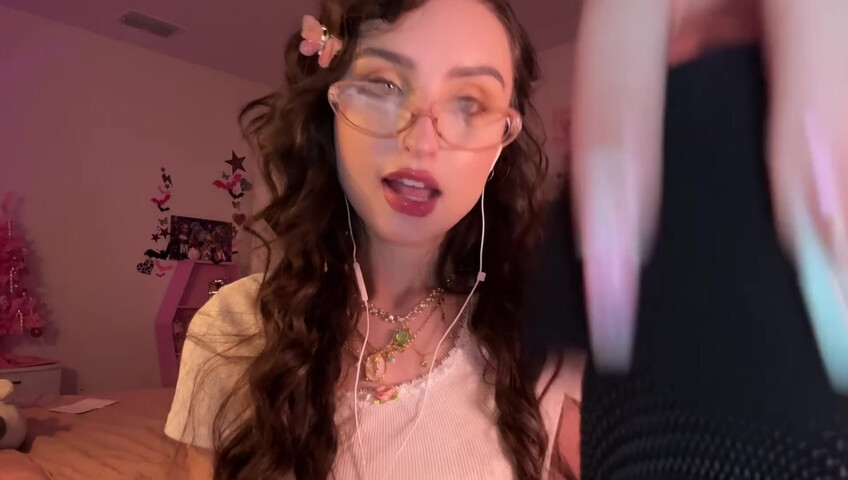 BeeBee ASMR - ASMR LOVE BOMB TRIGGER Hand Sounds, Mouth Sounds, Positive Affirmations