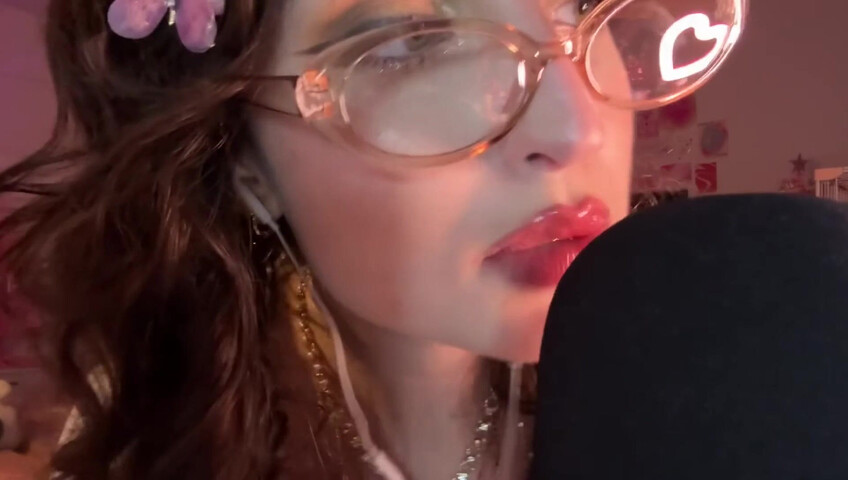 BeeBee ASMR - ASMR LOVE BOMB TRIGGER Hand Sounds, Mouth Sounds, Positive Affirmations