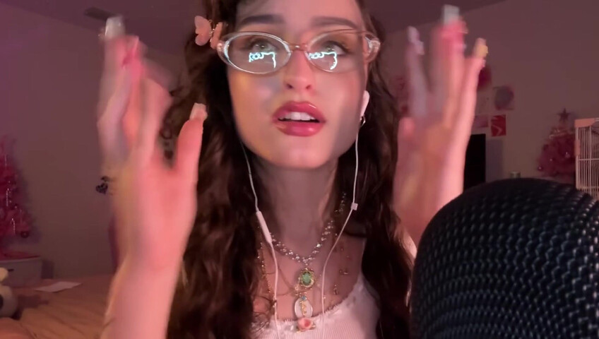 BeeBee ASMR - ASMR LOVE BOMB TRIGGER Hand Sounds, Mouth Sounds, Positive Affirmations