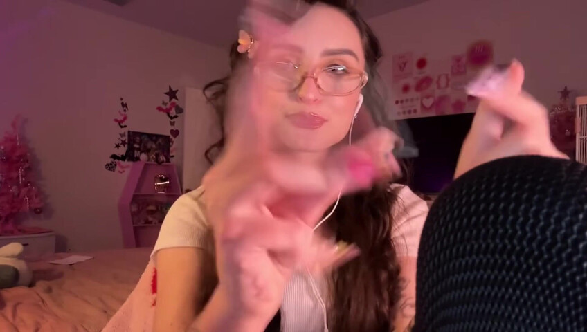 BeeBee ASMR - ASMR LOVE BOMB TRIGGER Hand Sounds, Mouth Sounds, Positive Affirmations