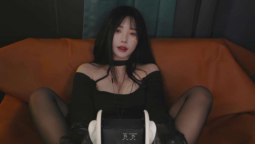 ASMR YoonYing - 9 November 2025 - Today Your MBTI is Sexy Gangster RP [ENG SUB]