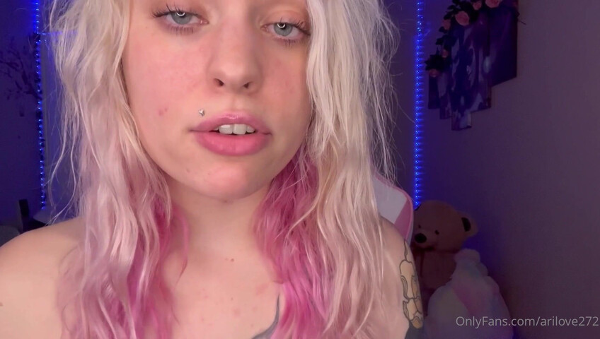 AriLove - 9 Sep 2025 - Lens licking JOI