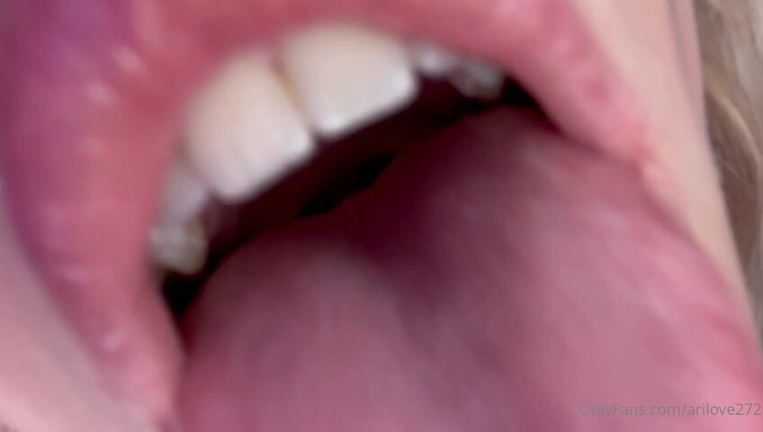 AriLove - 9 Sep 2025 - Lens licking JOI