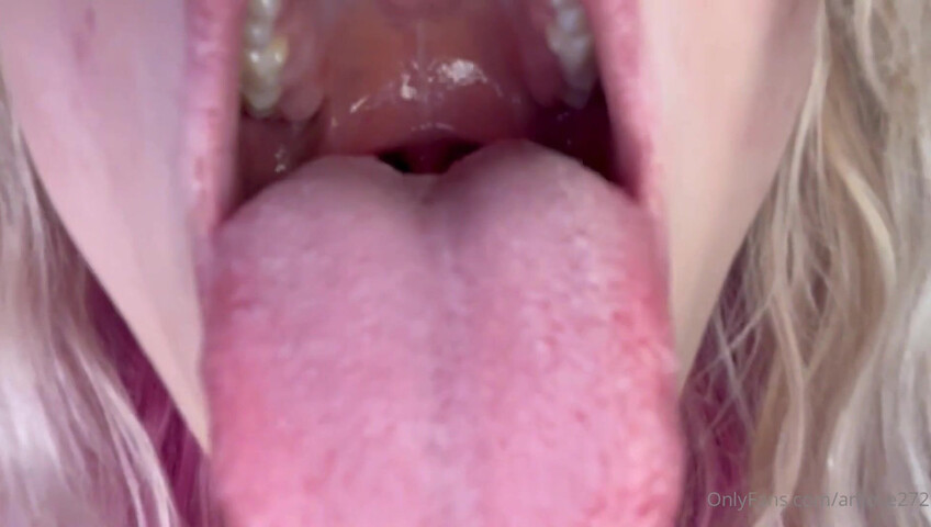 AriLove - 9 Sep 2025 - Lens licking JOI