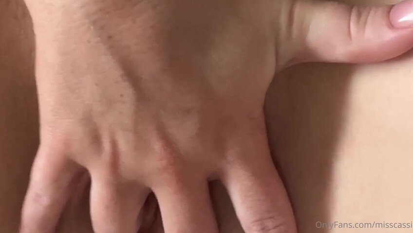 Cassi ASMR - 21 October 2025 - Playing With My Pussy with My New Ghosty Nails