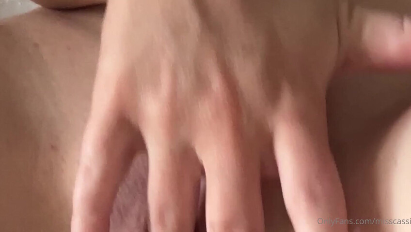 Cassi ASMR - 21 October 2025 - Playing With My Pussy with My New Ghosty Nails