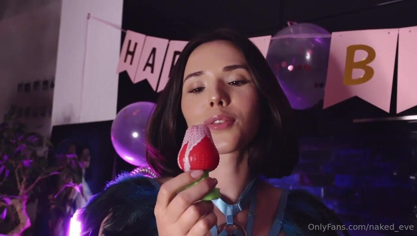 Eve Sweet Enjoys Her Birthday With Anal Play - Masturbation - Big Boobs - Anal - Cute - Pussy - Shaved Pussy - Ass - Food Play - Anal Fingering - Clit Rubbing