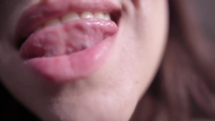 ASMR HoneyGirl – Close-Up Mouth Sounds Just for You
