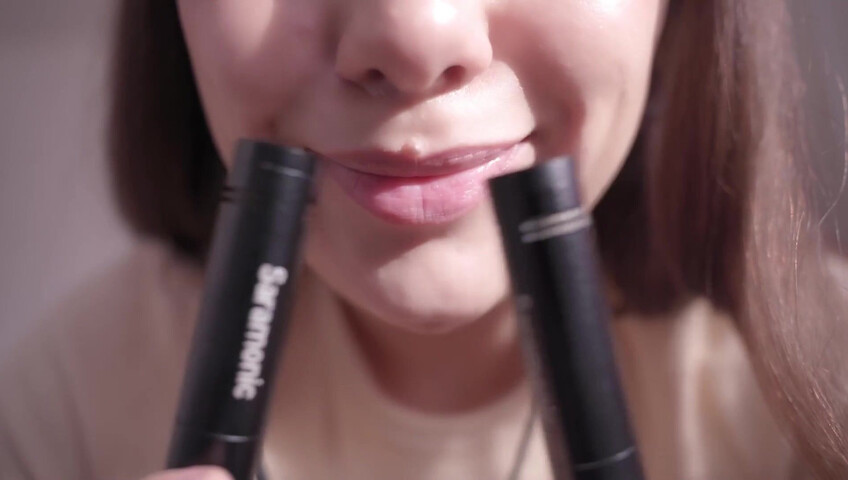 ASMR HoneyGirl – Close-Up Mouth Sounds Just for You