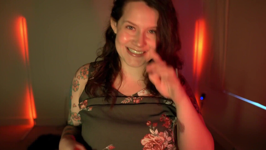 Little Clover Whispers - Kissing booth