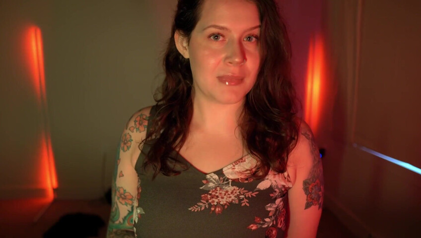 Little Clover Whispers - Kissing booth